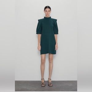 DRESS WITH VOLUMINOUS SLEEVES